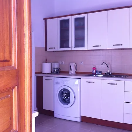 Soultana Βίλα Λίνδος